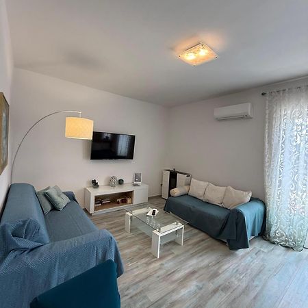 Panoramic Apartment เนเปิลส์ ภายนอก รูปภาพ