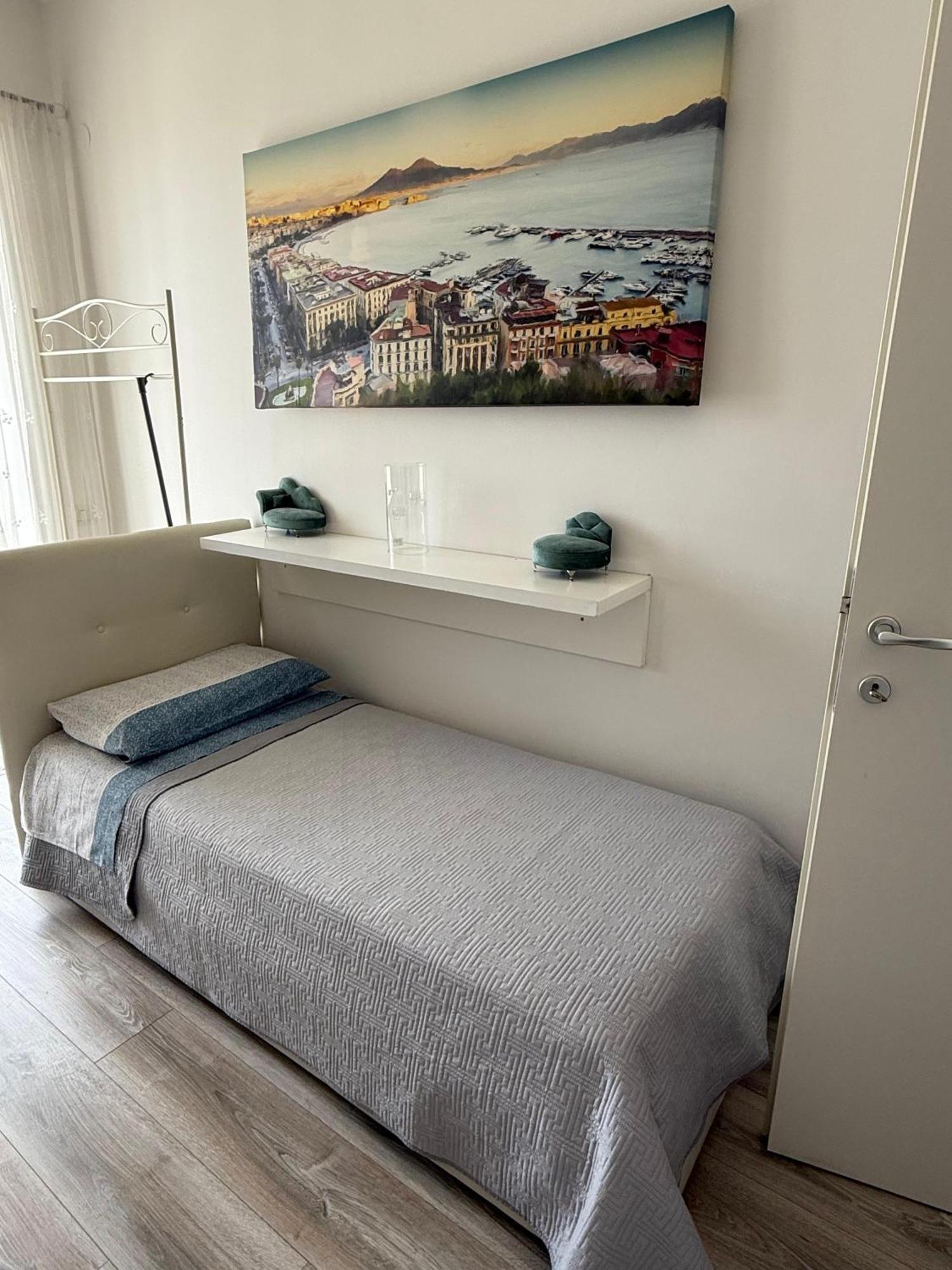 Panoramic Apartment เนเปิลส์ ภายนอก รูปภาพ